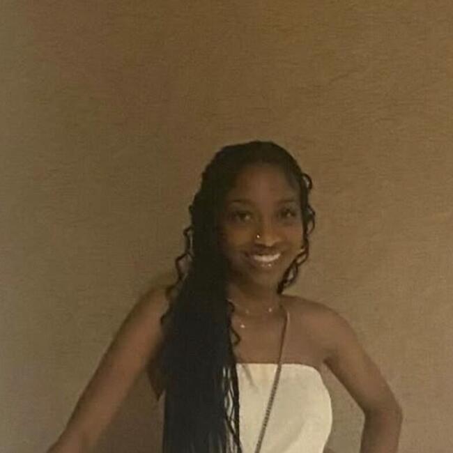 Babysitter in Hoover (Alabama): Tia