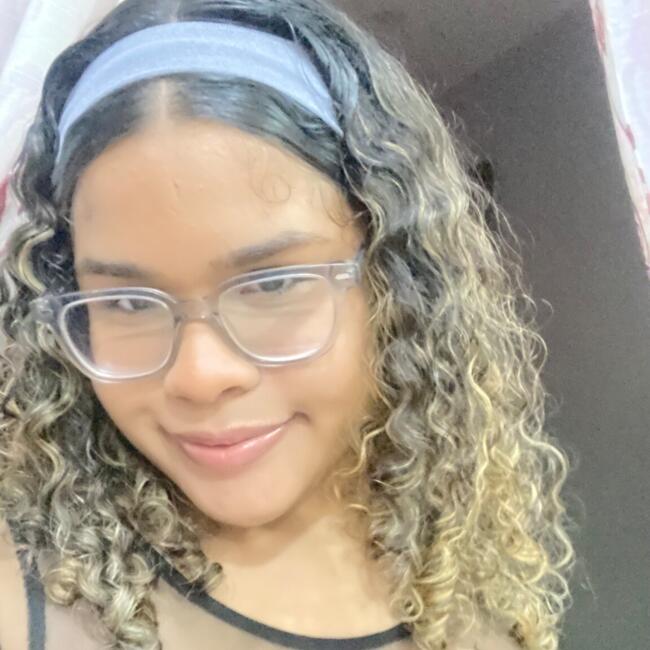 Babysitter in Petit Valley: Kayla