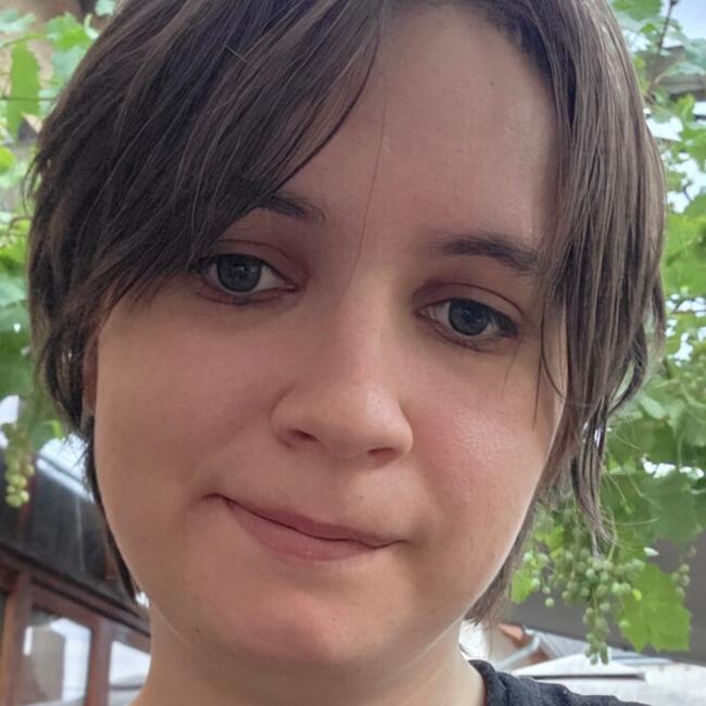 Babysitter in Sacierges-Saint-Martin: Rebekah