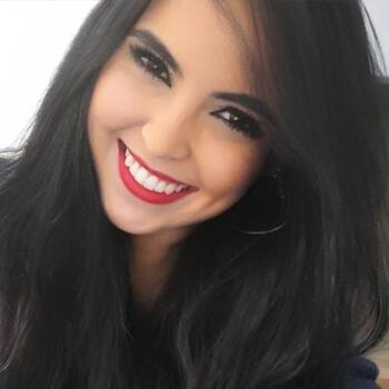 Trabalho de babysitting em Vila Nova de Gaia: Trabalho de babysitting Thaís