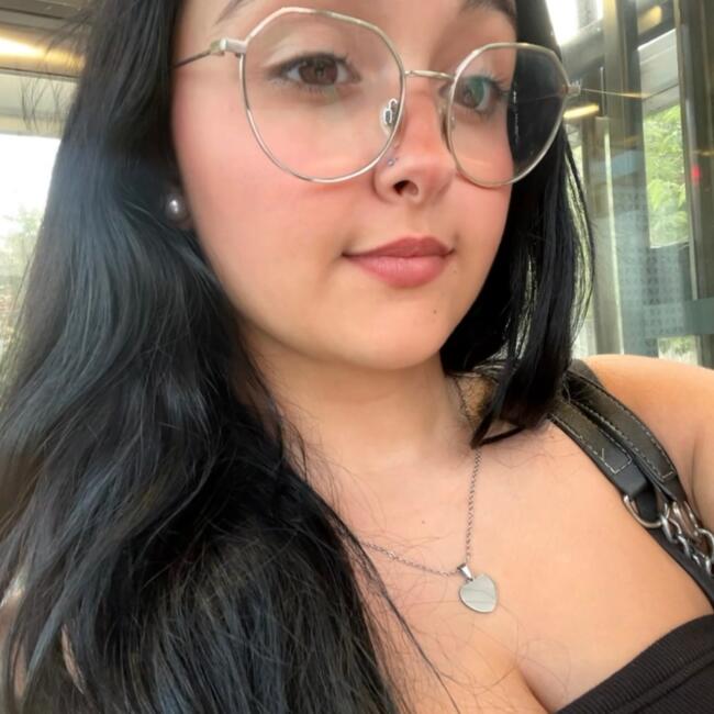 Canguro en Sant Boi de Llobregat: Irina