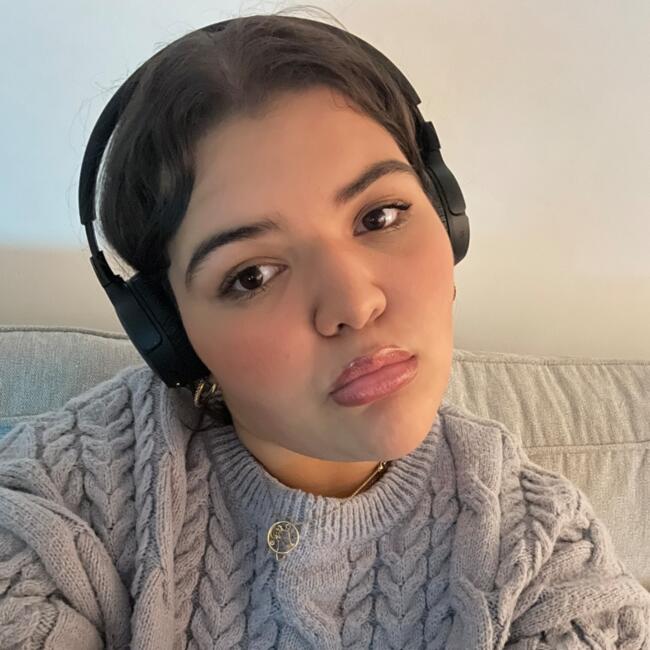 Babysitter in Boom: Zoheyra