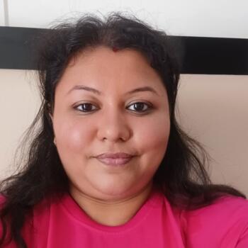 Babysitter in Gurugram: Gunjan