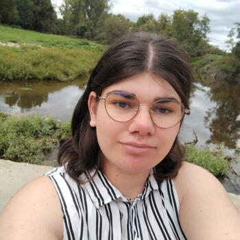 Babysitter Montrond-les-Bains: Marie