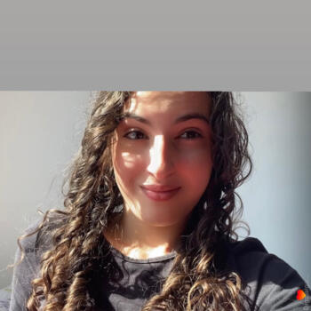 Babá em São José (São José): Vitória