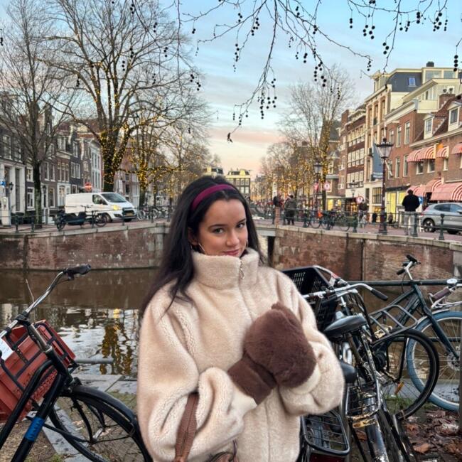 Babysitter in Dublin: Dearbhla