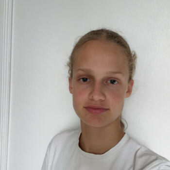 Babysitter in Mérignac: Emilie