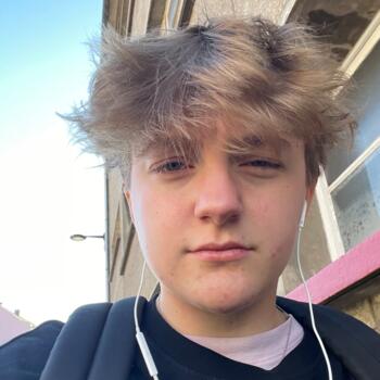 Babysitter in Boulogne-sur-Mer: Hugo