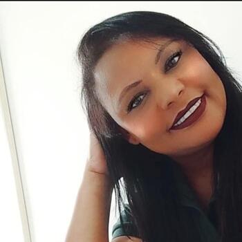 Babá em Uberlândia: Janaina