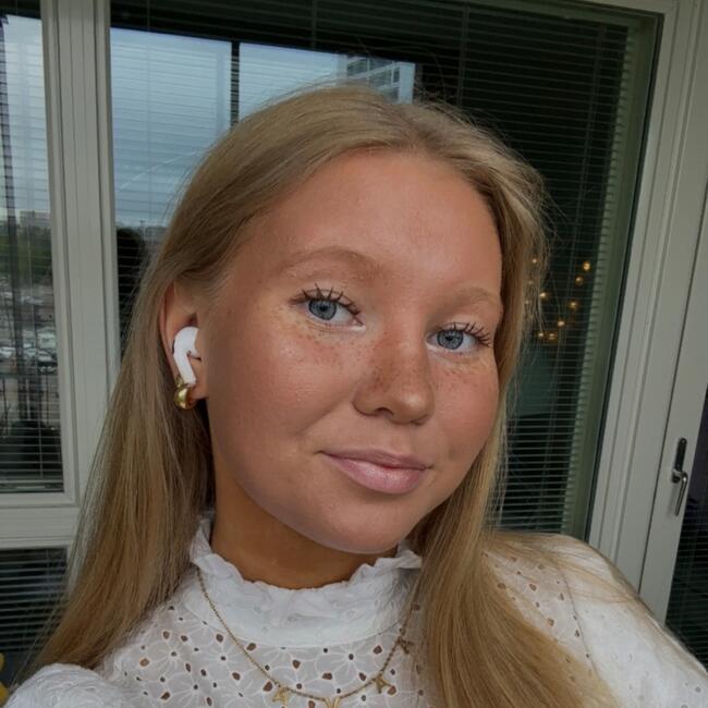 Babysitter in Helsinki: Aava