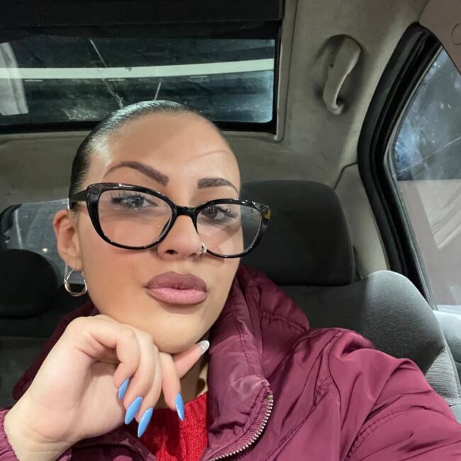 Nanny in Pátrai: Ανδριαννα