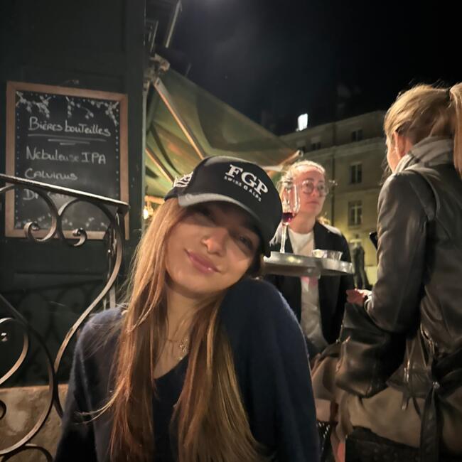 Baby-sitter in Genève: Romy