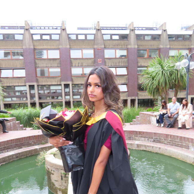 Babysitter in Croydon: Varsha