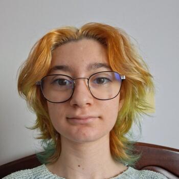 Babysitter Cascais: Matilde