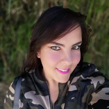 Canguro Granada: Irina