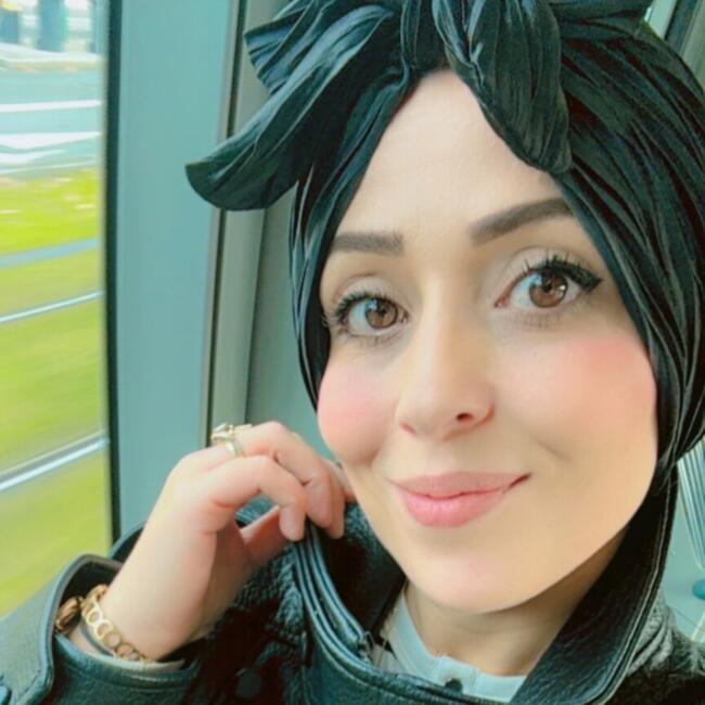 Babysitter in Cenon: Hela