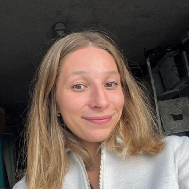 Babysitter in Lugano: Lea