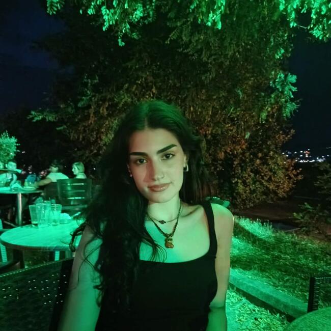 Babysitter στην περιοχή Πάτρα: Ifigeneia
