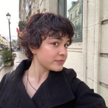 Babysitter in Rennes: Lison