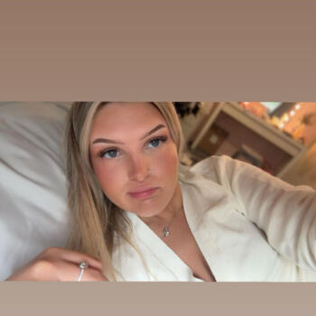 Babysitter in Wigston Parva: Olivia