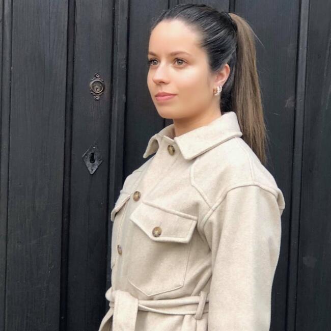 Babysitter in Santa Maria da Feira: Isabel