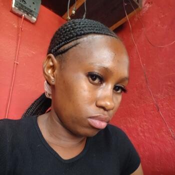 Babysitter in Roodepoort: Warona