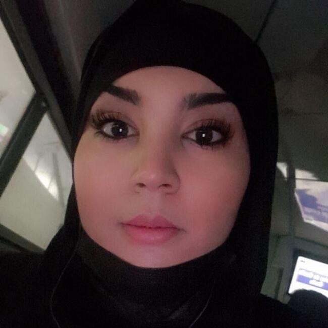 Babysitter in Courbevoie: Imane