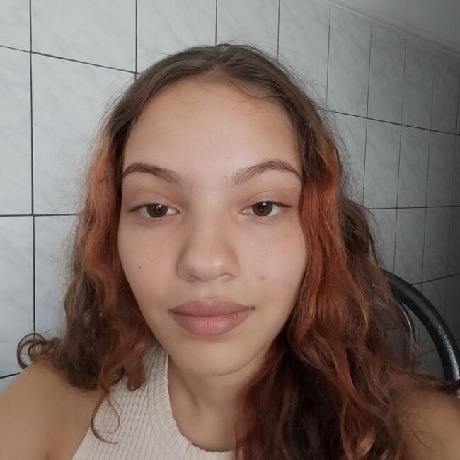 Babysitter in Irecê: Sophia