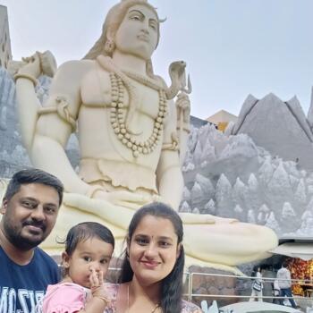 माता-पिता बंगलौर: Hemalatha