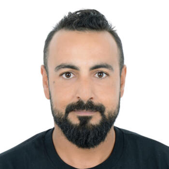 وظيفة جليسة أطفال في أبوظبي: فرص عمل كجليسة أطفال Firas