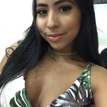 Emprego de babá Limeira: emprego de babá Karine