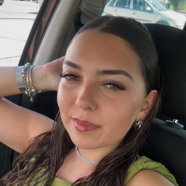 Babysitter em Cascais: Cristiana