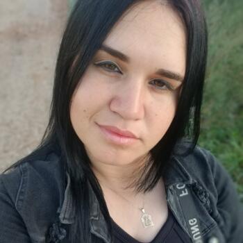 Babysitter Curitiba: Dorisleidy