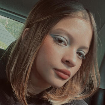 Babá Embu das Artes: Marcella