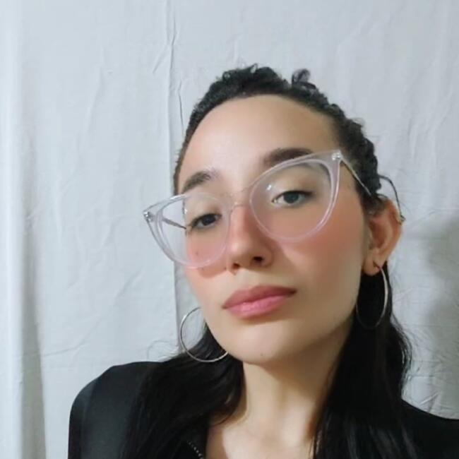 Babysitter in Buenos Aires: Cecilia