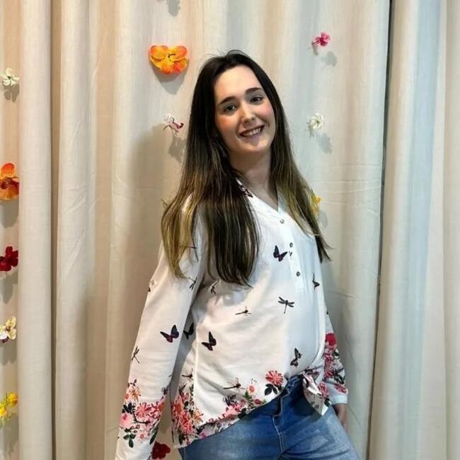 Babá em Atibaia: Beatriz Cintra