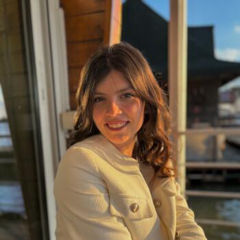 Babysitter in Belgrade: Mina