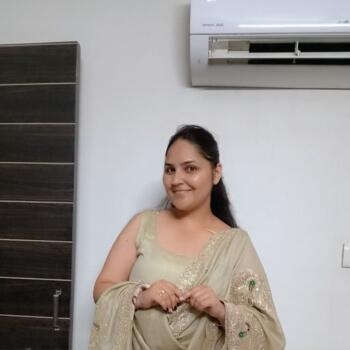 Babysitting job in Jaipur: babysitting job Jyoti