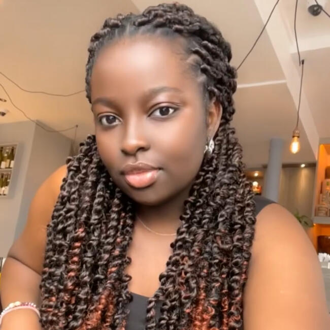 Babysitter in Hagondange: Miny