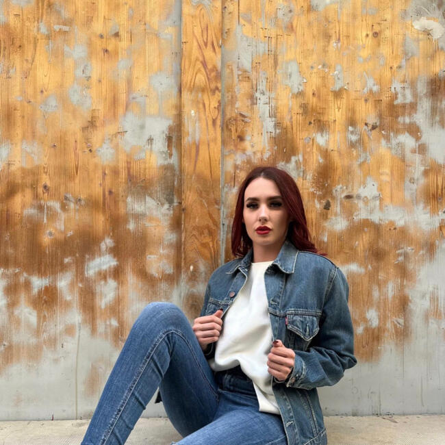 Nounou à Paulhan: Laura