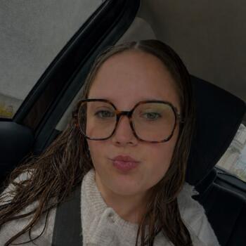 Babysitter in Niort: Louna