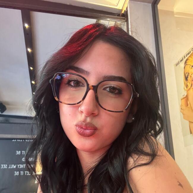 Babysitter in Uzzano: Sara