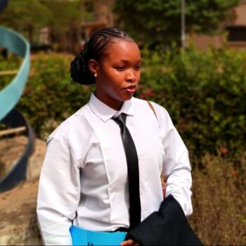 Babysitter Lagos: Anwasia