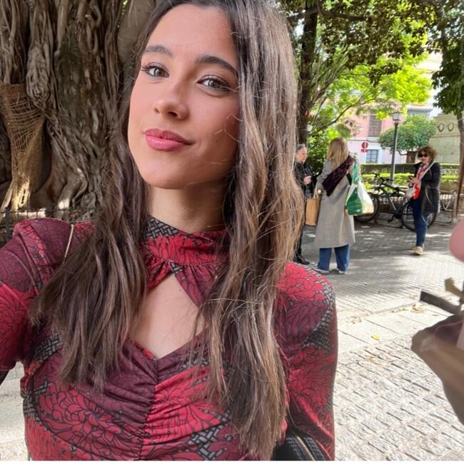 Niñera en Bormujos: Ana Rocio