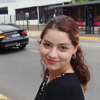Babysitter Joinville: Maria Luiza