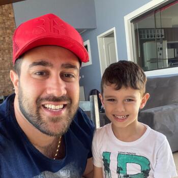 Emprego de babá em Foz do Iguaçu: emprego de babá Murillo