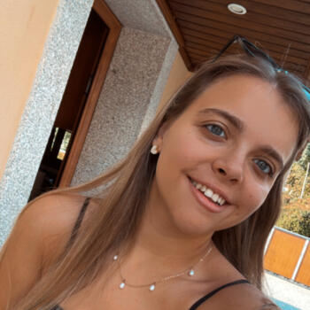 Babysitter in Châtonnaye: Marta