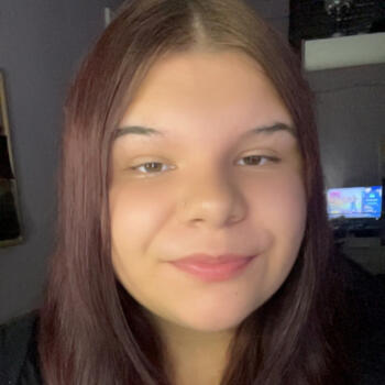 Babysitter in Kronberg: Angelina