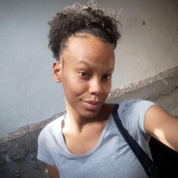 Babá em Salvador: Milena Santos Alcântara