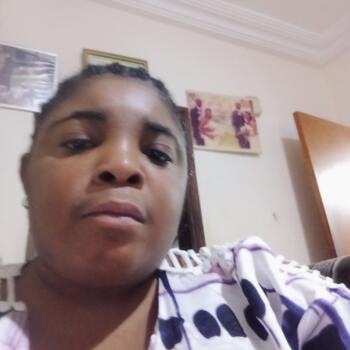 Babysitter Abidjan: Samantha Dona